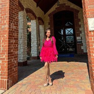 Pink feathers and sequin dress 🩷✨
